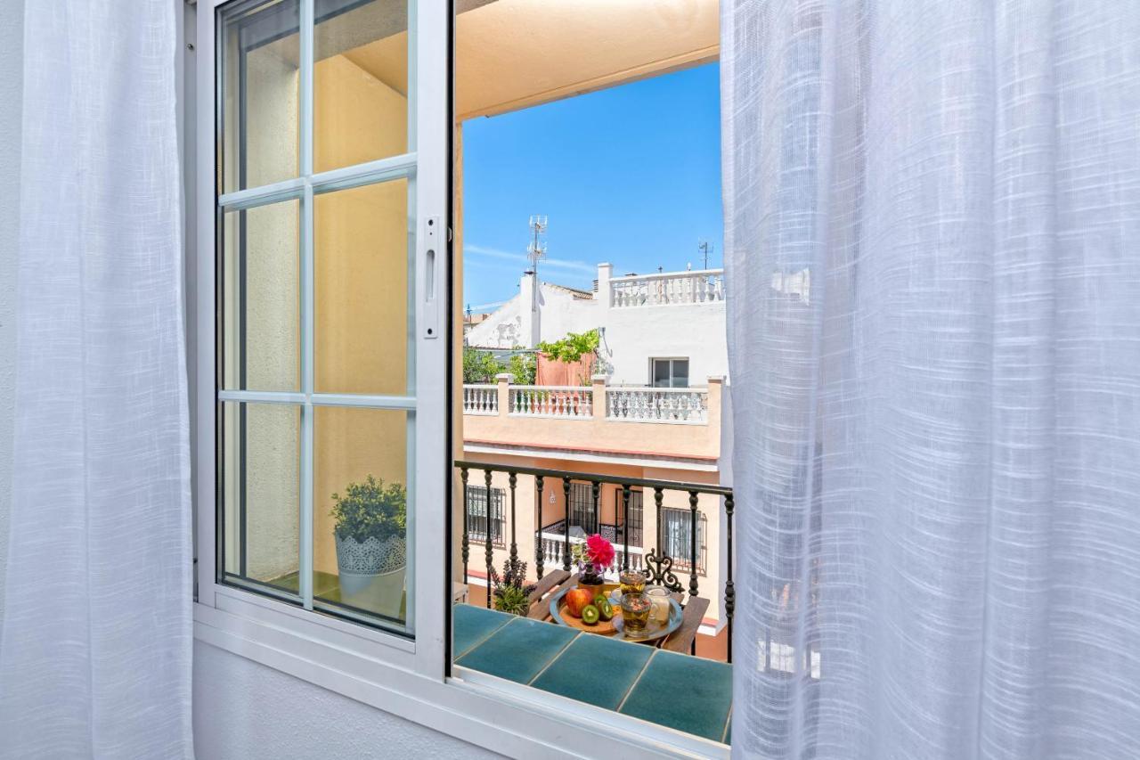 Wintowinrentals - La Estancia Free Parking Malaga Bagian luar foto