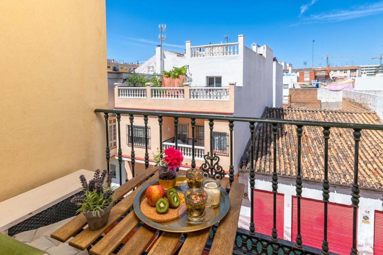 Wintowinrentals - La Estancia Free Parking Malaga Bagian luar foto